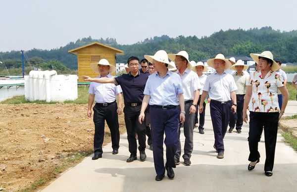 江西省水利厅党委书记、厅长罗小云视察我司龙南黄沙稀土尾水收集处理厂